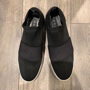 Aqua slip on sneakers